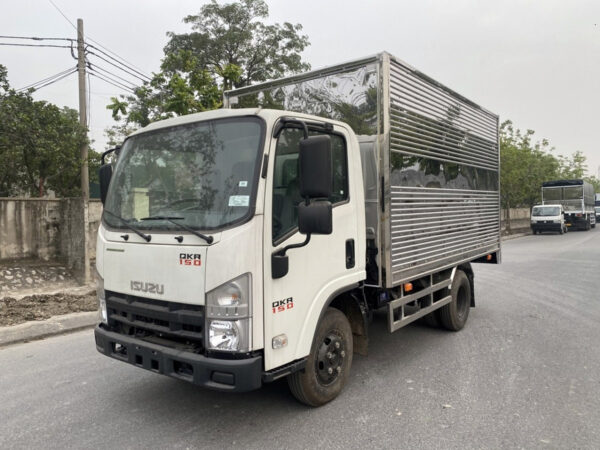 Xe tải Isuzu QKR150