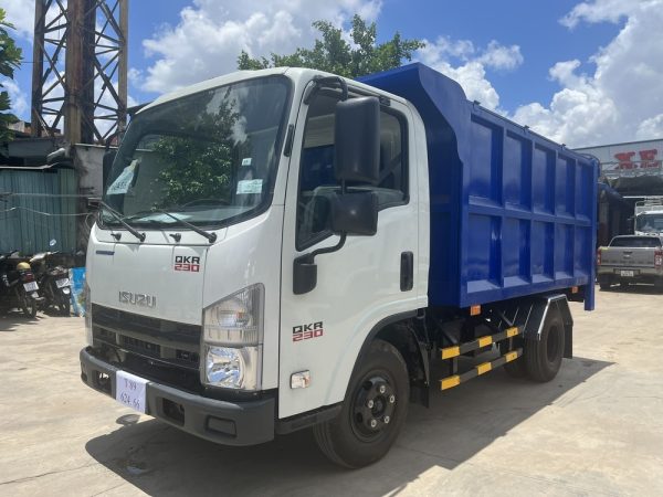 Xe Chở Rác 5m3 Isuzu QKR230 Euro 5
